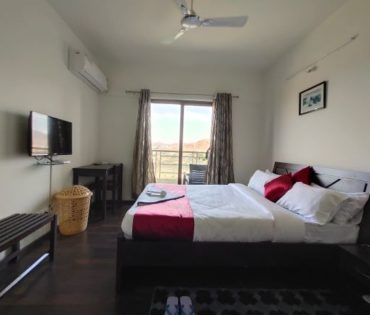 Service Apartments for Business Travelers