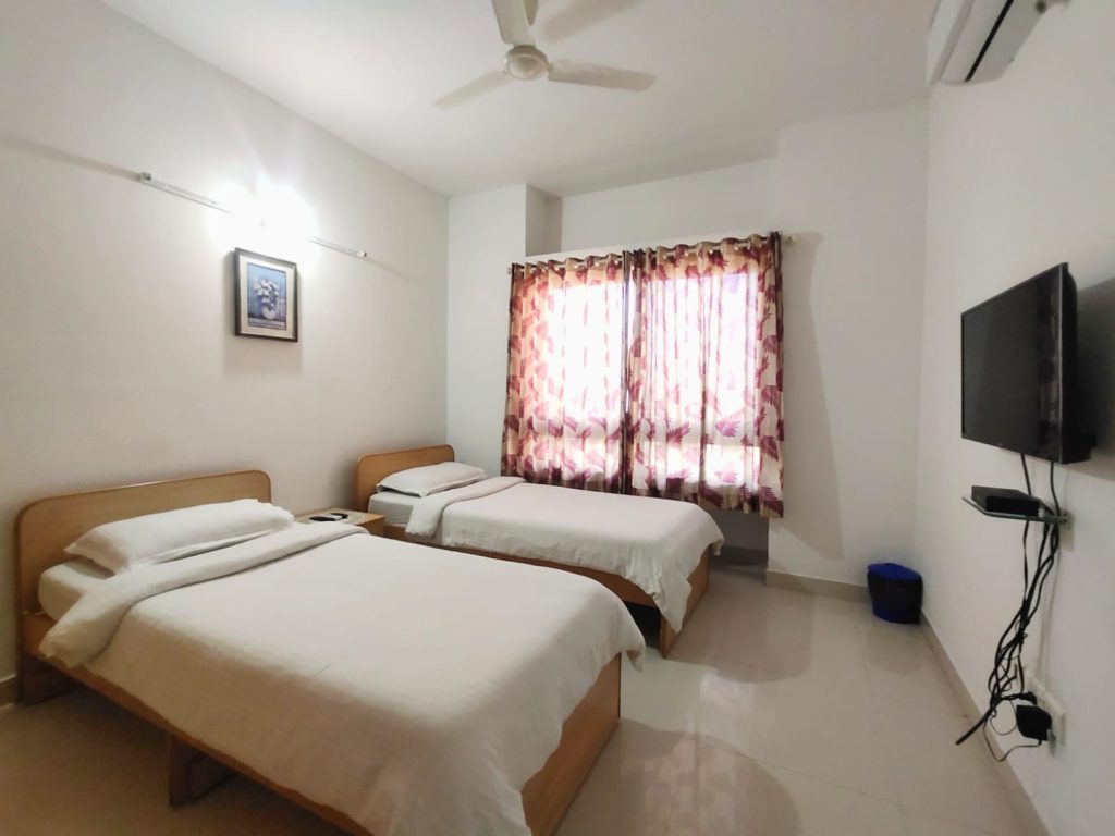 3bhk classic service apartments in hinjewadi pune bedroom2